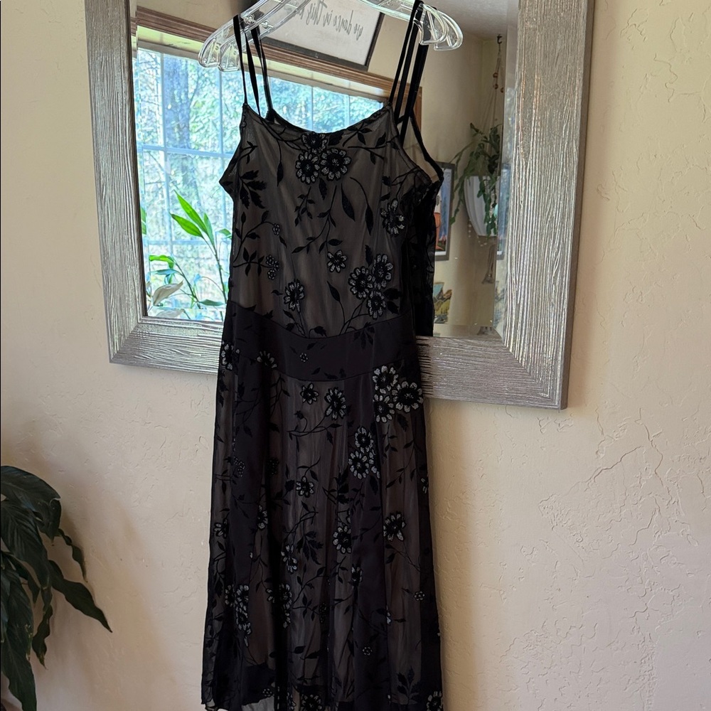 Y2K Younity Elegant Black Floral Dress sheer with liner size large